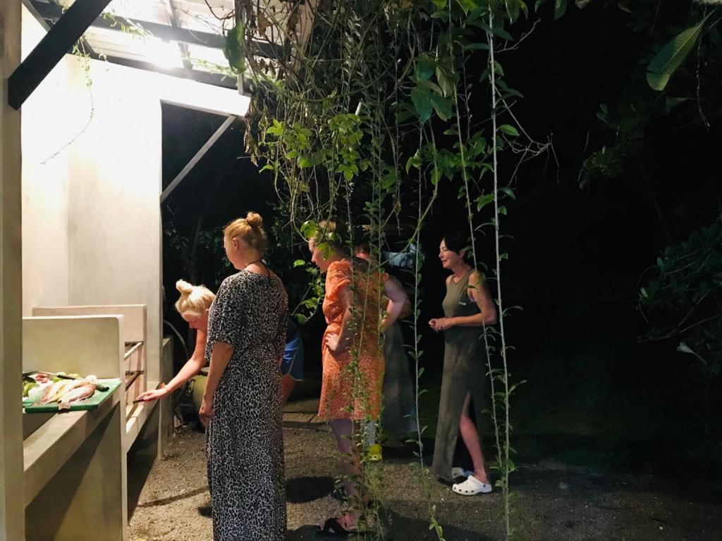 Chaaya Inn Hotel Hikkaduwa Esterno foto