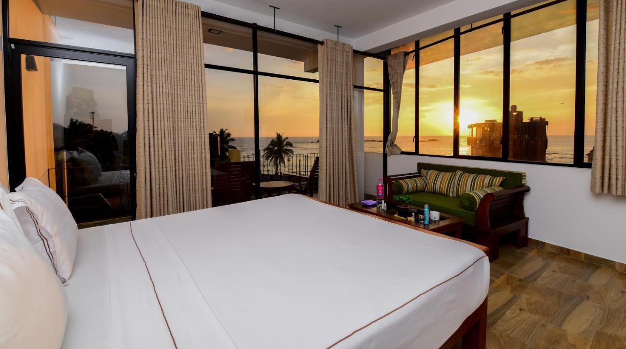 Chaaya Inn Hotel Hikkaduwa Esterno foto